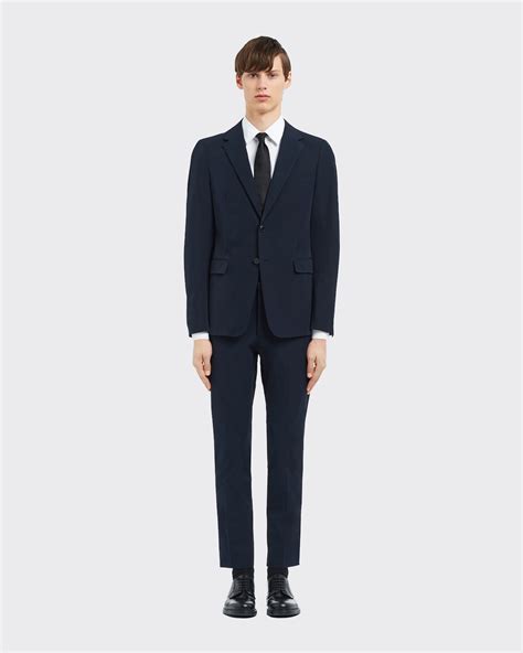 vestito uomo prada vendita online|Abiti eleganti, Smoking di lusso e Completi da Uomo .